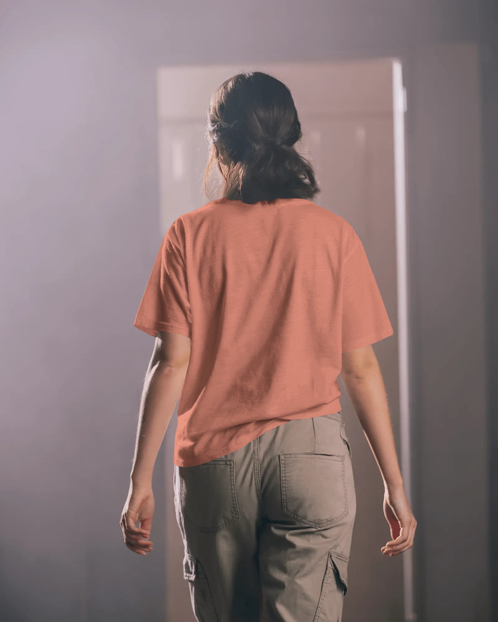 girl-peach-back.webp