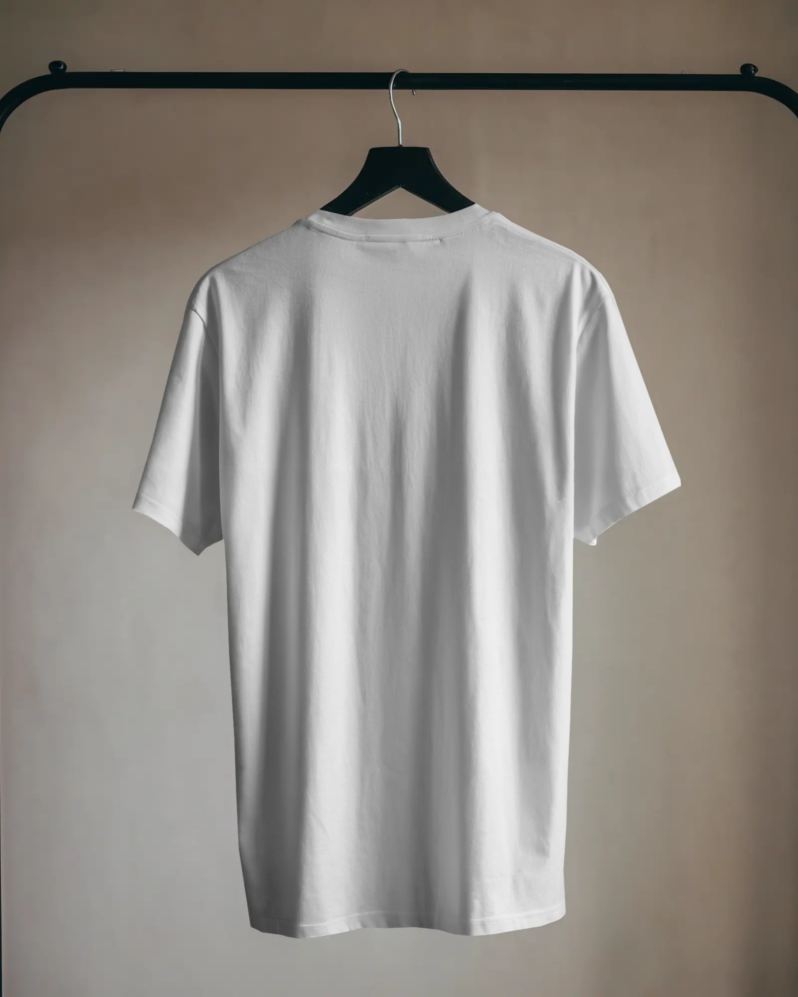 plain white back